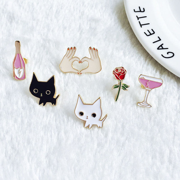 Cute white or black cat pins